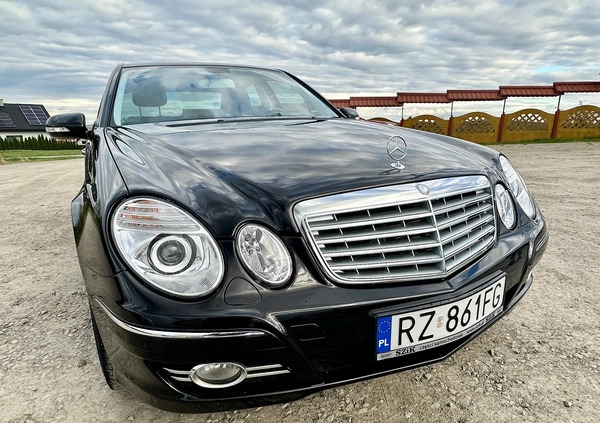 Mercedes-Benz Klasa E cena 53000 przebieg: 188000, rok produkcji 2008 z Pszczyna małe 121